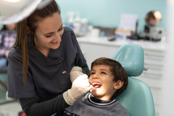 Best Root Canal Emergency Dentist  in Falcon Heights, MN